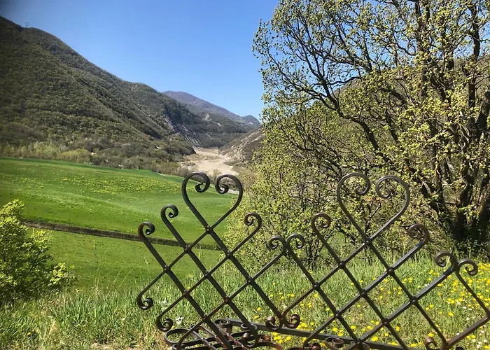 לינה וארוחת בוקר La Nel Vento 3*